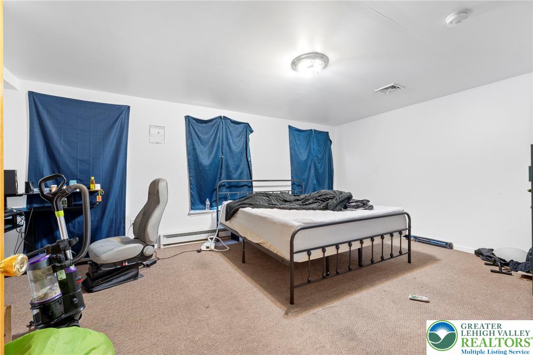 Catasauqua Boro, Pennsylvania 18032, United States, 6 Bedrooms Bedrooms, ,5 BathroomsBathrooms,Residential,Active,197526