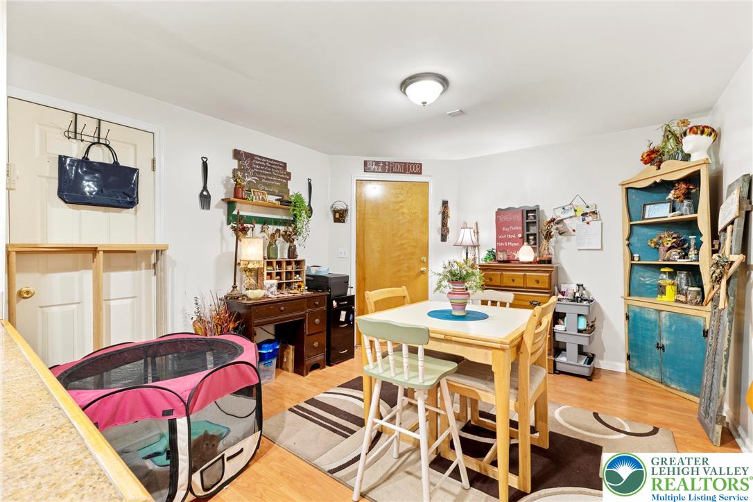 Catasauqua Boro, Pennsylvania 18032, United States, 6 Bedrooms Bedrooms, ,5 BathroomsBathrooms,Residential,Active,197526