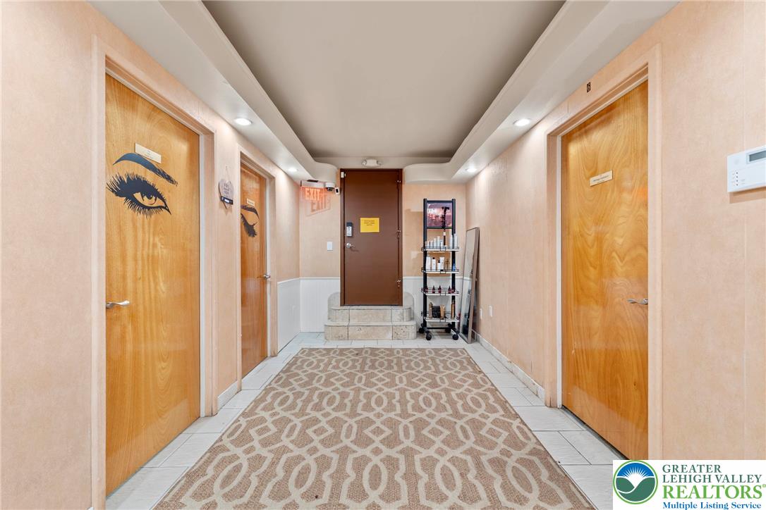 Catasauqua Boro, Pennsylvania 18032, United States, 6 Bedrooms Bedrooms, ,5 BathroomsBathrooms,Residential,Active,197526