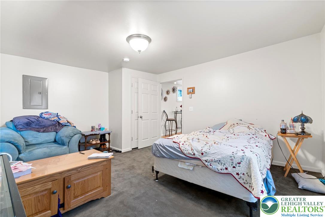 Catasauqua Boro, Pennsylvania 18032, United States, 6 Bedrooms Bedrooms, ,5 BathroomsBathrooms,Residential,Active,197526