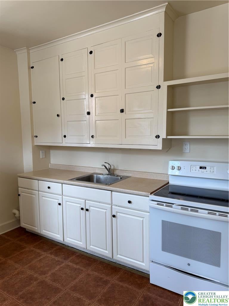 1149 W Turner 1st Floor
