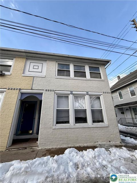 Photo of 619 School Street, Bethlehem, PA 18018 (MLS # 772832)