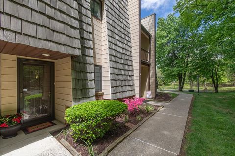 Photo of 1031 Village Round, Macungie, PA 18106 (MLS # 776513)