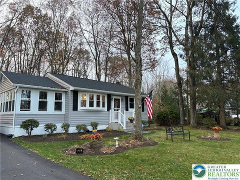 Photo of 1249 Lexington Avenue, Coolbaugh Twp, PA 18346 (MLS # 767338) Photo of 1249 Lexington Avenue, Coolbaugh Twp, PA 18346 (MLS # 767338)