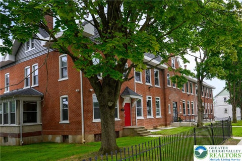Apartment For Rent - 1012 2nd Street #TWO BEDROOM<br/> North Catasauqua Bor, PA 18032