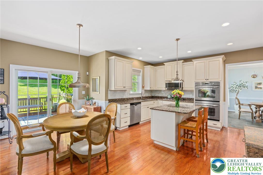 Upper Milford Twp, Pennsylvania 18092, United States, 4 Bedrooms Bedrooms, ,3 BathroomsBathrooms,Residential,Active,175264