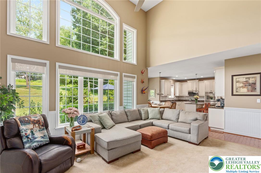 Upper Milford Twp, Pennsylvania 18092, United States, 4 Bedrooms Bedrooms, ,3 BathroomsBathrooms,Residential,Active,175264