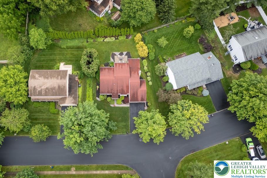 Allentown City, Pennsylvania 18104, United States, 3 Bedrooms Bedrooms, ,2 BathroomsBathrooms,Residential,Pending,154379