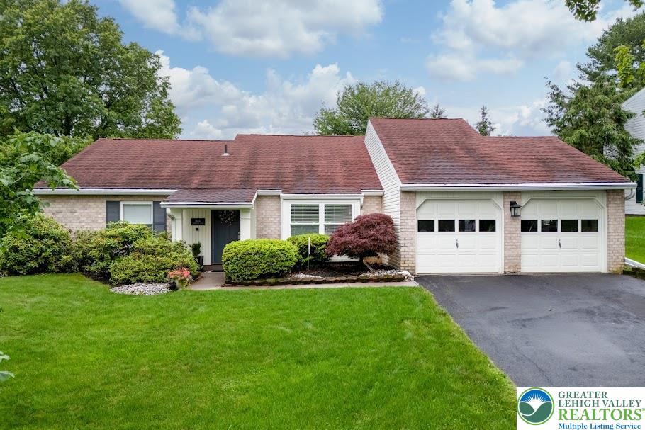 Allentown City, Pennsylvania 18104, United States, 3 Bedrooms Bedrooms, ,2 BathroomsBathrooms,Residential,Pending,154379