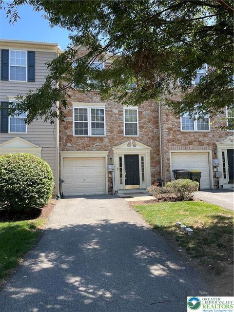 Photo of 7836 Red Hawk Court, Macungie, PA 18031 (MLS # 768232)