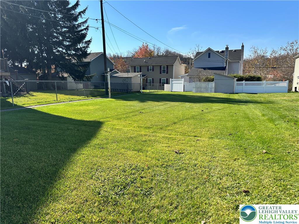 Northampton Boro, Pennsylvania 18067, United States, 2 Bedrooms Bedrooms, ,2 BathroomsBathrooms,Residential,Active,238806