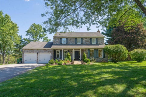 Homes For Sale - 8357 Winchester Lane<br/> Lower Macungie Twp, PA 18011
