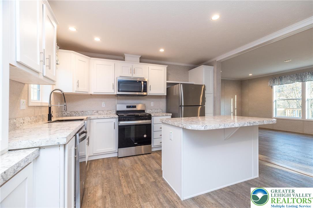 465 Royal Manor Road LOT 7