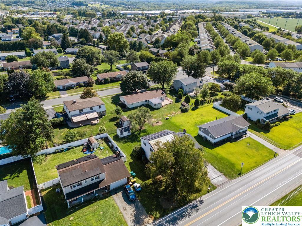 Lower Macungie Twp, Pennsylvania 18062, United States, 4 Bedrooms Bedrooms, ,3 BathroomsBathrooms,Residential,Active,222259