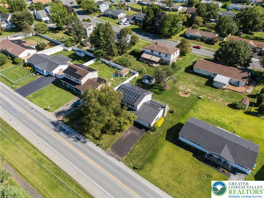 Lower Macungie Twp, Pennsylvania 18062, United States, 4 Bedrooms Bedrooms, ,3 BathroomsBathrooms,Residential,Active,222259