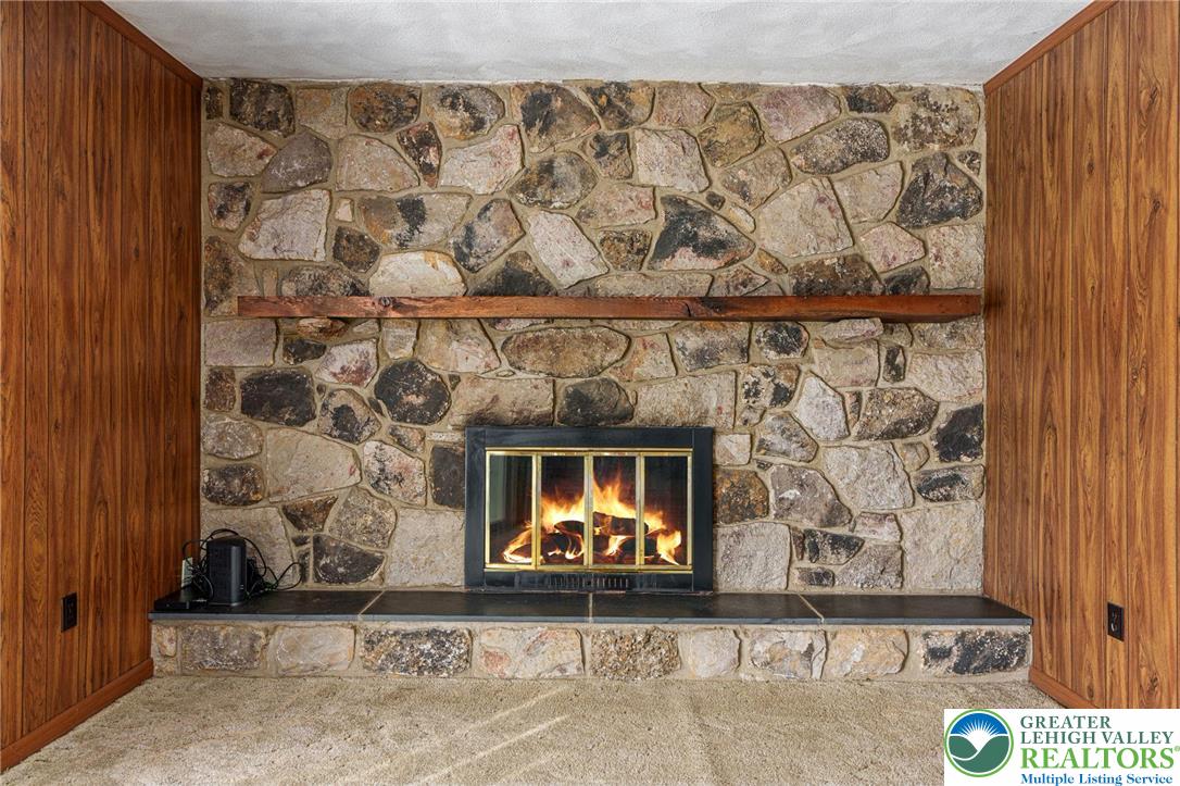 Lower Macungie Twp, Pennsylvania 18062, United States, 4 Bedrooms Bedrooms, ,3 BathroomsBathrooms,Residential,Active,222259