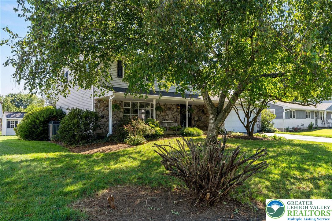 Lower Macungie Twp, Pennsylvania 18062, United States, 4 Bedrooms Bedrooms, ,3 BathroomsBathrooms,Residential,Active,222259