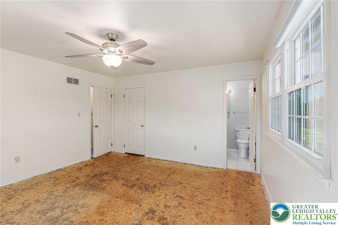 Lower Macungie Twp, Pennsylvania 18062, United States, 4 Bedrooms Bedrooms, ,3 BathroomsBathrooms,Residential,Active,222259