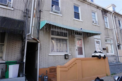 465 W Gordon St # 1 – Investment Home