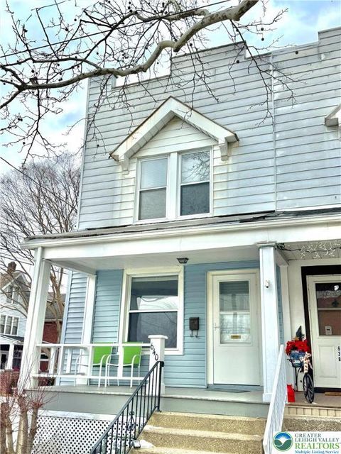 Photo of 640 10th Avenue, Bethlehem, PA 18018 (MLS # 769911)