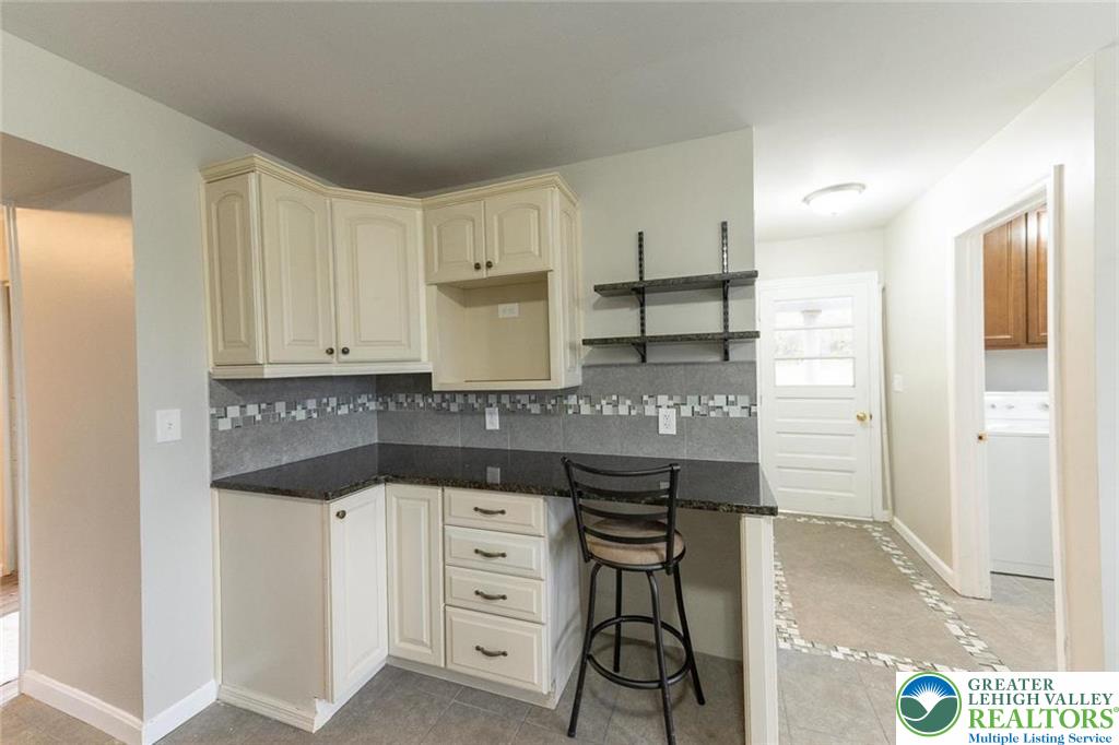 3941 Freemansburg Avenue