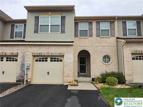 Photo of 4438 Elmwood Drive, Nazareth, PA 18064 (MLS # 777558)