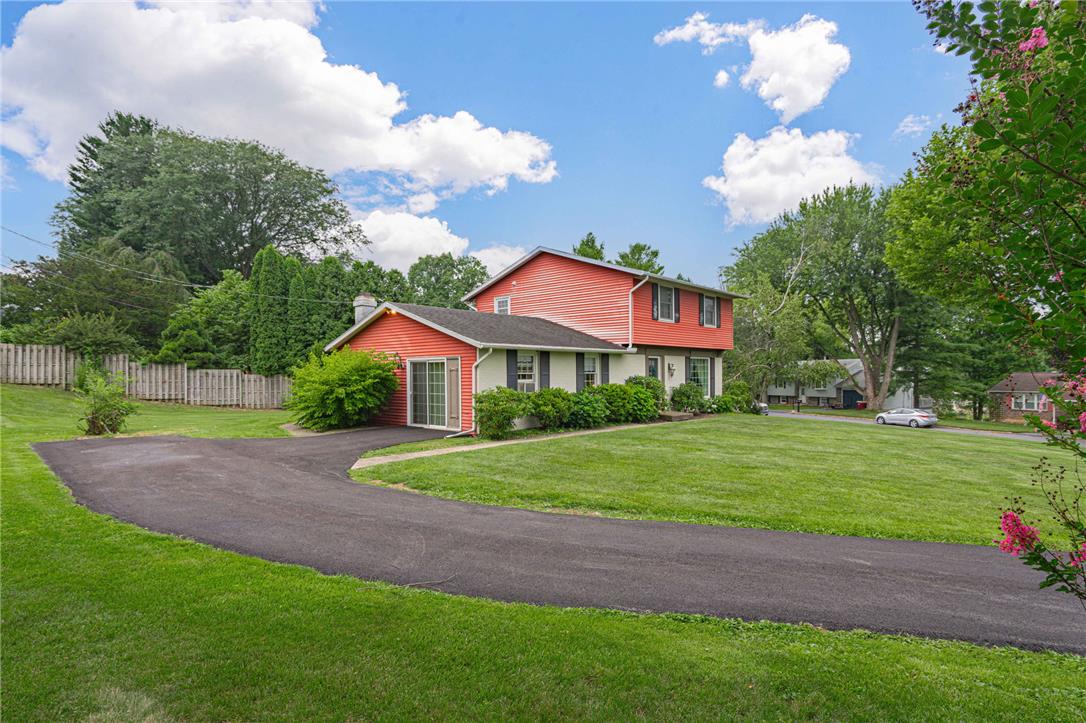 525 Apple Hill Drive