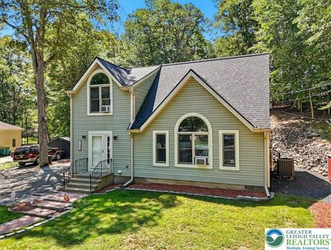 Photo of 5093 Yukon Drive, Middle Smithfield Twp, PA 18302 (MLS # 763056) Photo of 5093 Yukon Drive, Middle Smithfield Twp, PA 18302 (MLS # 763056)