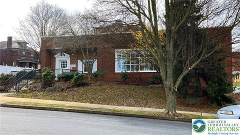 Photo of 2100 Ferry Street, Wilson Boro, PA 18042 (MLS # 766833) Photo of 2100 Ferry Street, Wilson Boro, PA 18042 (MLS # 766833)