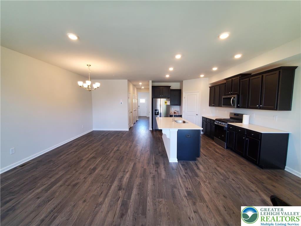 1081 Turnstone Drive