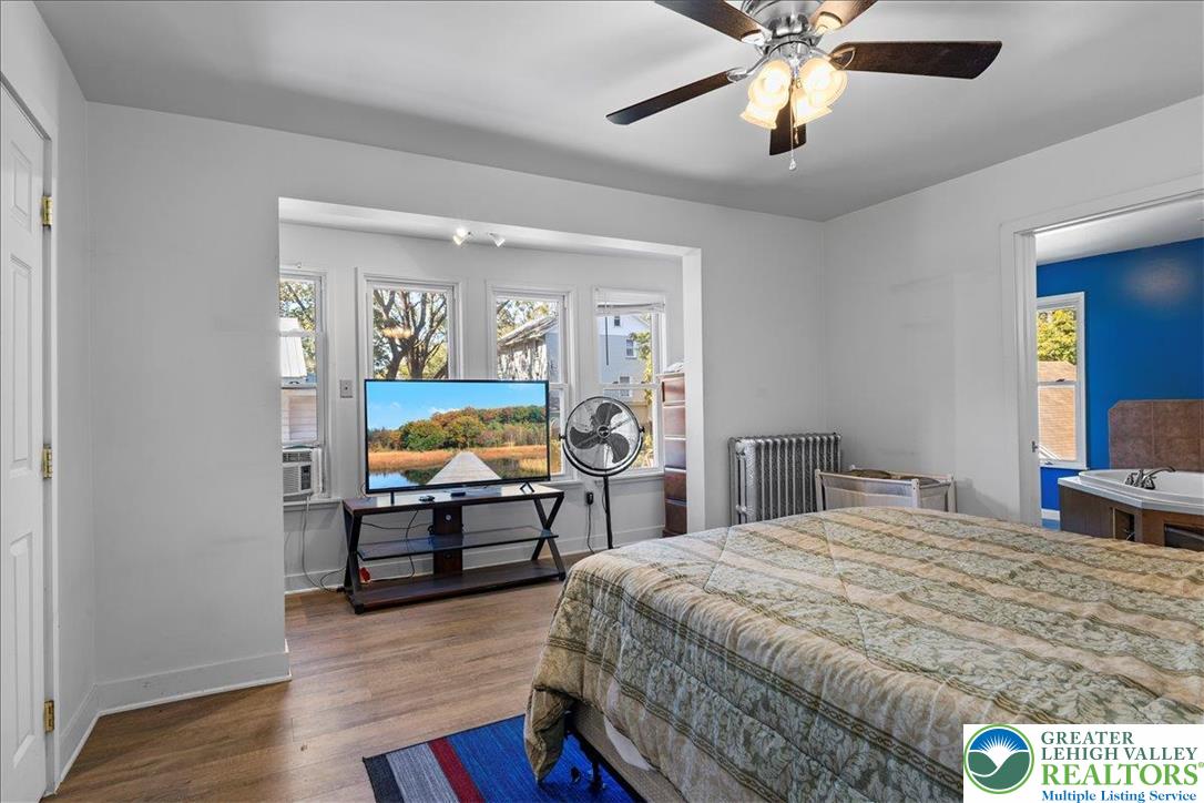 Lehighton Boro, Pennsylvania 18235, United States, 4 Bedrooms Bedrooms, ,2 BathroomsBathrooms,Residential,Active,222914