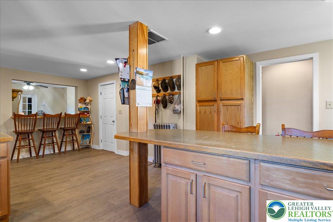 Lehighton Boro, Pennsylvania 18235, United States, 4 Bedrooms Bedrooms, ,2 BathroomsBathrooms,Residential,Active,222914