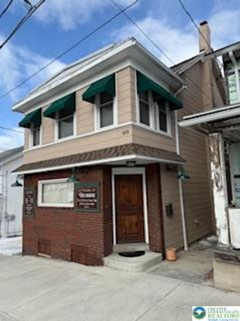 Photo of 533 E Patterson Street, Lansford Boro, PA 18232 (MLS # 770670)