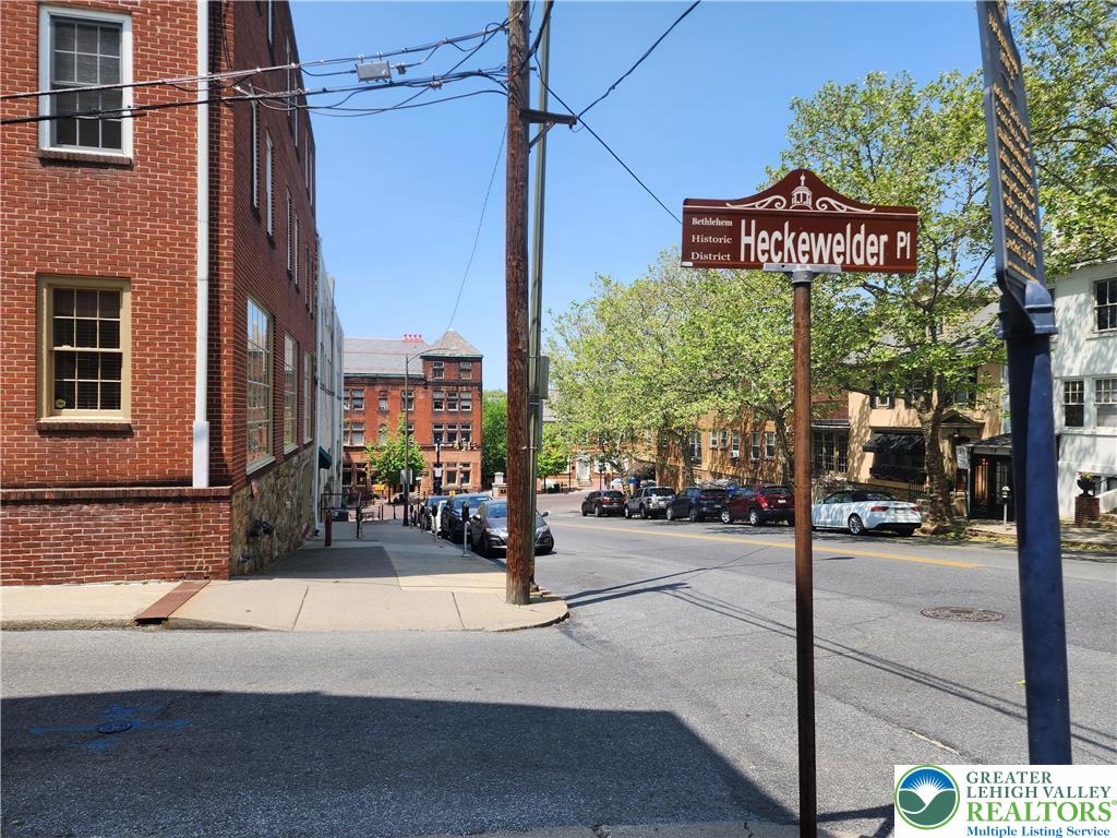 79 W Market Street Apartment T