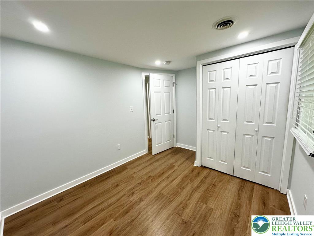 South Whitehall Twp, Pennsylvania 18103, United States, 2 Bedrooms Bedrooms, ,1 BathroomBathrooms,Residential,Active,213430