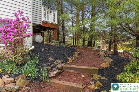 Photo of 109 Laurelwoods Drive, Kidder Twp, PA 18624 (MLS # 772895)