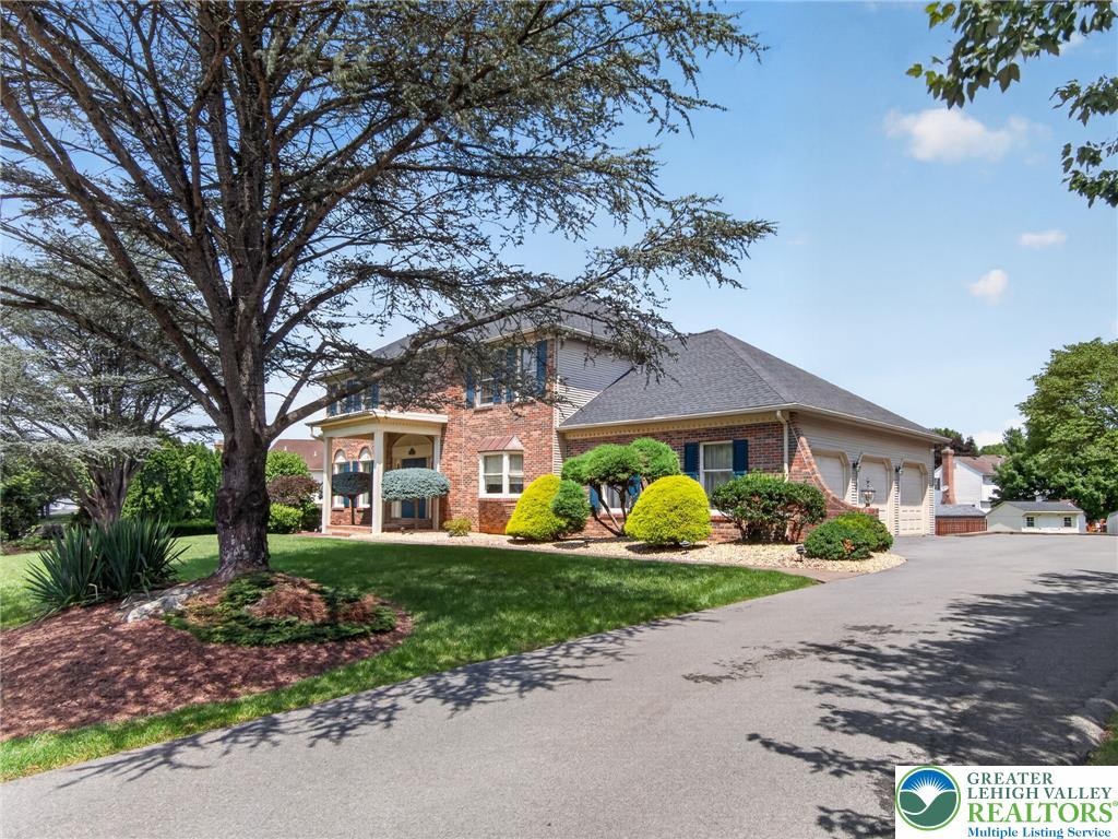3736 Melrose Court