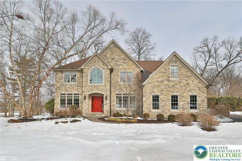 Photo of 409 Colver Road, Bushkill Twp, PA 18064 (MLS # 772171)