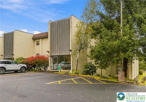 Photo for 146 Foxfire Drive