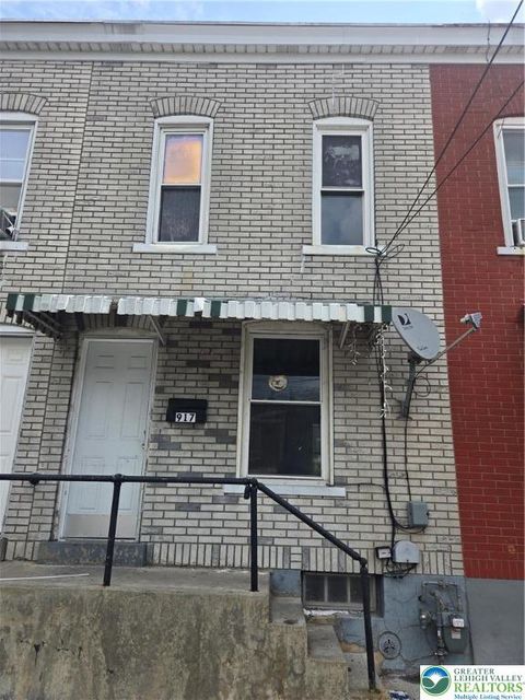 Photo of 917 N College Street, Allentown, PA 18102 (MLS # 765727) Photo of 917 N College Street, Allentown, PA 18102 (MLS # 765727)