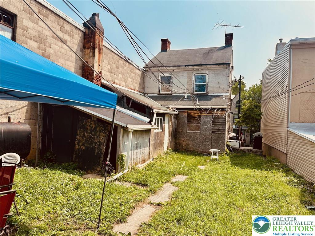 226 N 7 TH Street