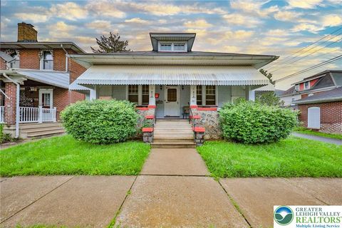 Photo of 30 S 16th Street, Wilson Boro, PA 18042 (MLS # 758668) Photo of 30 S 16th Street, Wilson Boro, PA 18042 (MLS # 758668)