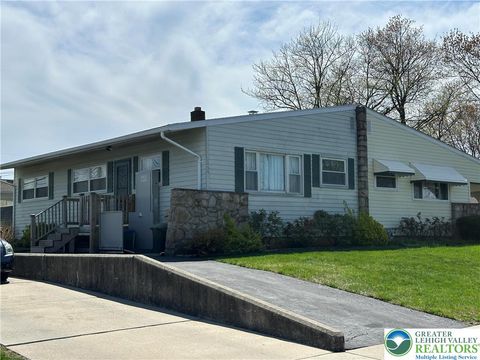 1538 Jill Street Bethlehem City PA 18017