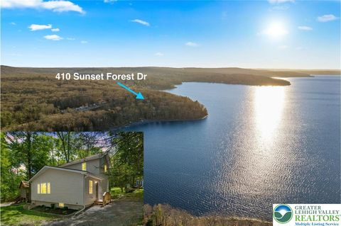 Photo of 410 Sunset Forest Drive, Pike, PA 18428 (MLS # 775578)