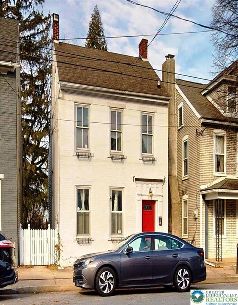 Photo of 715 High Street, Bethlehem, PA 18018 (MLS # 776123)