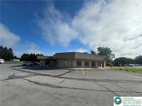 Photo for 103 Kevin Lane Middle unit