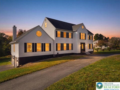 Photo for 547 Roberts Road