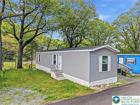 Photo of 2 Indian Trail, Wind Gap Boro, PA 18091 (MLS # 776728)