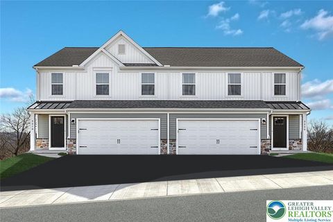 Photo of 3220 Eisenhower Drive, Allen Twp, PA 18067 (MLS # 766156) Photo of 3220 Eisenhower Drive, Allen Twp, PA 18067 (MLS # 766156)