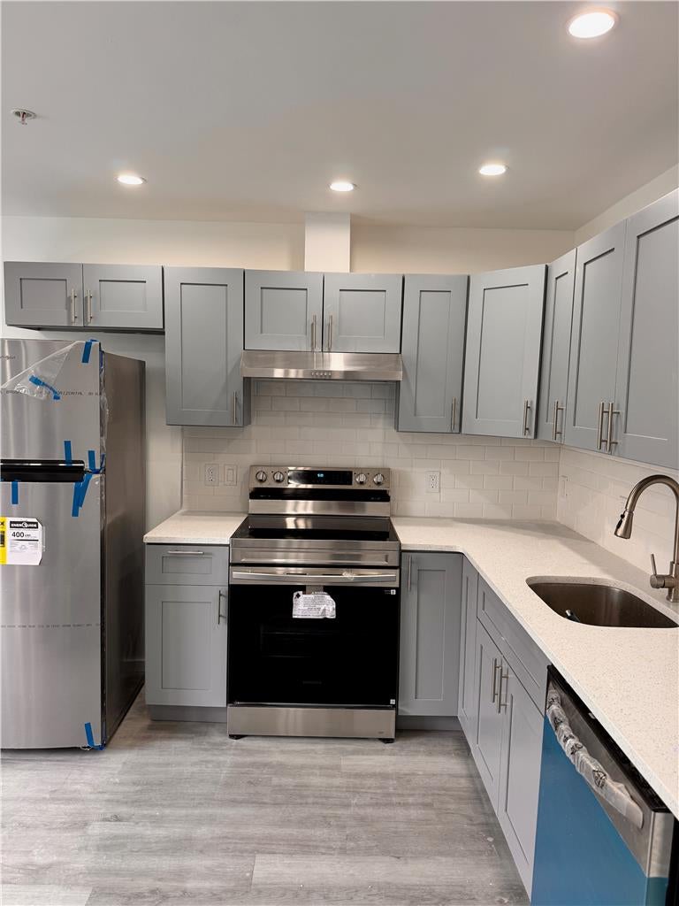 2250 Butler Street 101